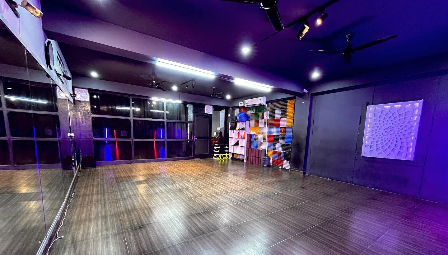 Studio 4