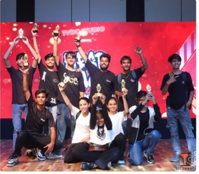Stage performance 5